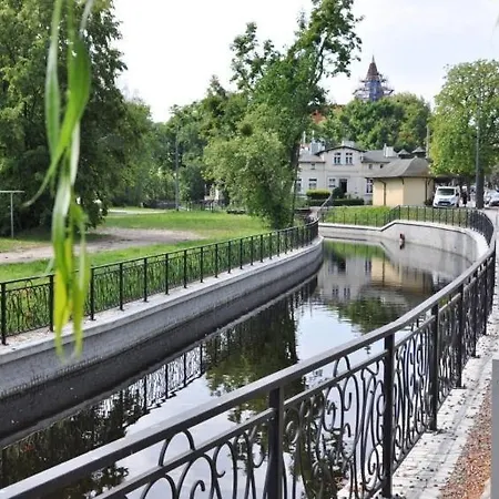 Nad Radunia - Taras, Parter Pruszcz Gdański